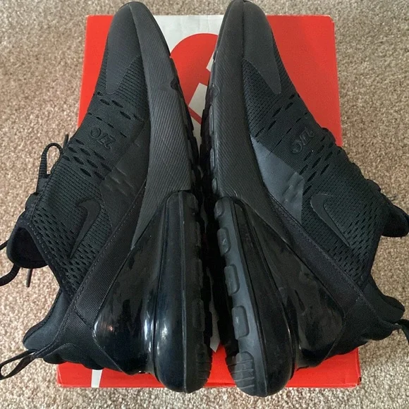 Air Max 270 Black - Picture 5 of 8